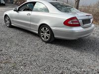 Gebraucht Mercedes CLK240 Elegance 170 PS (125 kW) 2003 Coupé