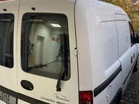 Gebraucht Opel Combo 94 PS (69 kW) 2009 Weiß Van / Kleinbus