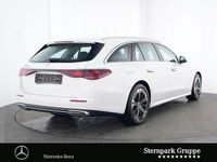 Gebraucht Mercedes E300 Avantgarde 313 PS (230 kW) 2024 Unilack polarweiß Kombi