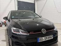 Gebraucht VW Golf VII GTI 245 PS (180 kW) 2018 Schwarz Kleinwagen