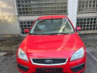 Gebraucht Ford Focus Ghia 116 PS (85 kW) 2005 Rot Limousine