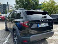 Gebraucht Dacia Duster Journey 131 PS (96 kW) 2024 Schwarz (perlmuttschwarzmetallic) SUV