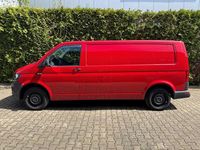 Second-hand VW Transporter 102 CP (75 kW) 2016 Roșu Van