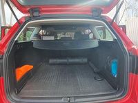 Gebraucht VW Passat 140 PS (102 kW) 2014 Rot Kombi