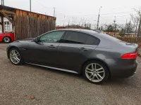 Gebraucht Jaguar XE R-Sport 250 PS (183 kW) 2019 Grau Limousine