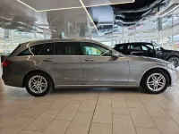 Gebraucht Mercedes C220 Avantgarde 170 PS (125 kW) 2015 Grau Kombi