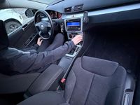 Gebraucht VW Passat 122 PS (89 kW) 2009 Kombi