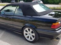 Gebraucht BMW 320 Cabriolet 150 PS (110 kW) 1997 Schwarz Cabrio