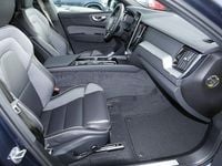 Neu Volvo XC60 Plus 455 PS (334 kW) 2025 Denim blue SUV