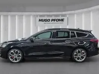Używany Ford Focus ST-Line 155 KM (114 kW) 2022 Czarny Kombi