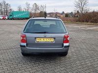 Usata VW Passat 131 CV (96 kW) 2001 Grigio Station wagon