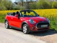 Second-hand Mini One Cabriolet 102 CP (75 kW) 2017 Negru Cabrio