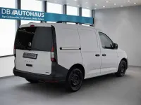 Gebraucht VW Caddy 122 PS (89 kW) 2022 Weiß Van / Kleinbus