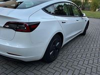 Gebraucht Tesla Model 3 Standard Range Plus 239 kW (325 PS) 2021 Weiß Limousine