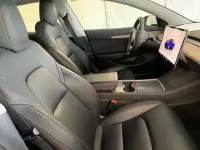 Gebraucht Tesla Model 3 258 kW (351 PS) 2022 Weiss metallic Limousine