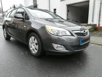 Gebraucht Opel Astra 125 PS (91 kW) 2012 Grau Kombi