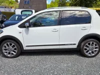 Gebraucht VW cross up! 75 PS (55 kW) 2014 Weiß Kleinwagen