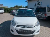 Gebraucht Hyundai i10 Edition 69 PS (50 kW) 2013 Weiß Kleinwagen