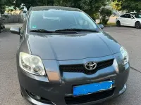 Gebraucht Toyota Auris Life 101 PS (74 kW) 2009 Grau Kleinwagen