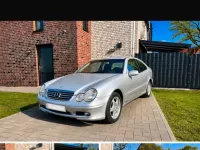 Gebraucht Mercedes C180 143 PS (105 kW) 2002 Silber Coupé