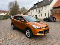 Gebraucht Ford Kuga 150 PS (110 kW) 2016 Orange SUV