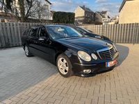 Gebraucht Mercedes E320 Avantgarde 224 PS (164 kW) 2007 Schwarz Kombi