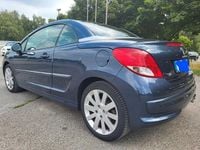 Gebraucht Peugeot 207 111 PS (81 kW) 2012 Blau Cabrio