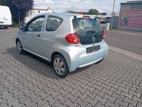 Gebraucht Toyota Aygo Basis 68 PS (50 kW) 2006 Blau Kleinwagen