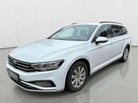 Gebraucht VW Passat 200 PS (147 kW) 2023 Gletscherweiß metallic Kombi