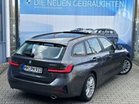 gebraucht BMW 330 i Tou Advantage Sportsitz PANO HiFi DAB LED Shz