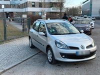 Gebraucht Renault Clio GrandTour 85 PS (62 kW) 2008 Silber Kombi