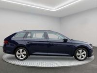 Gebraucht Skoda Superb Style 179 PS (131 kW) 2016 Blau Kombi