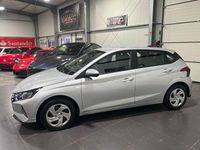 Gebraucht Hyundai i20 101 PS (74 kW) 2021 Silber Limousine