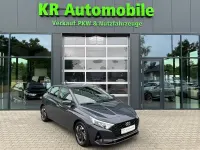 Gebraucht Hyundai i20 Trend 101 PS (74 kW) 2023 Grau Kleinwagen