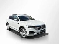 Gebraucht VW Touareg 231 PS (169 kW) 2022 Pure white SUV