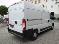 Gebraucht Peugeot Boxer S 120 PS (88 kW) 2023 Weiß Van