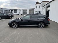 Gebraucht VW Passat Active 218 PS (160 kW) 2020 Deep black (metallic) Kombi
