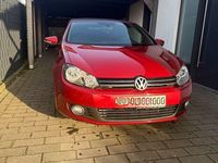 Gebraucht VW Golf 105 PS (77 kW) 2011 Rot Cabrio