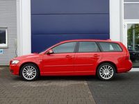 Gebraucht Volvo V50 Summum 150 PS (110 kW) 2011 Rot Kombi