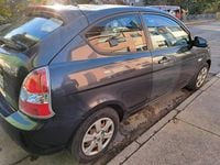 Gebraucht Hyundai Accent 97 PS (71 kW) 2007 Grün Kleinwagen