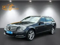 Gebraucht Mercedes C180 Avantgarde 120 PS (88 kW) 2012 Blau Kombi