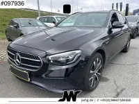 Gebraucht Mercedes E300 Avantgarde 306 PS (225 kW) 2022 Schwarz  unilack Kombi