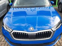 Gebraucht Skoda Octavia 204 PS (150 kW) 2023 Blau Kombi