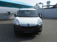 Gebraucht Opel Combo 95 PS (69 kW) 2017 Weiß Van / Kleinbus