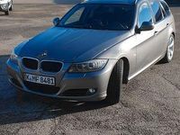 Gebraucht BMW 320 170 PS (125 kW) 2009 Grau Kombi