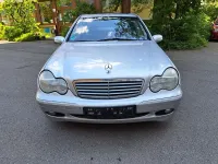 Gebraucht Mercedes C180 Elegance 129 PS (94 kW) 2002 Grau Limousine