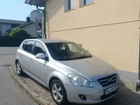 Gebraucht Kia Ceed LX 105 PS (77 kW) 2008 Silber Kleinwagen