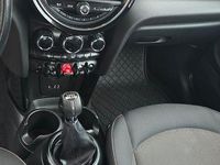 Gebraucht Mini Cooper 136 PS (100 kW) 2015 Schwarz Kleinwagen