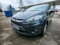 Gebraucht Ford Fiesta 60 PS (44 kW) 2010 Grau Kleinwagen