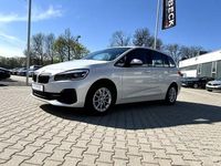 Gebraucht BMW 216 Advantage 116 PS (85 kW) 2022 Mineralweiss metallic Van / Kleinbus